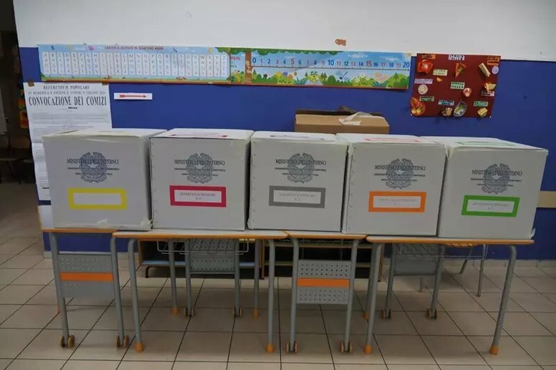 Referendum, affluenza bassa