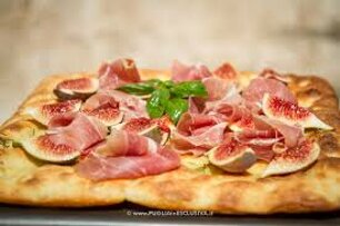 focaccia e fichi.jpeg