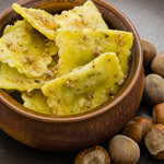 acqua-cotta-e-ravioli-ricotta-e-nocciola