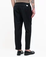 manuel-ritz-chino-con-risvolto-fresco-di-lana-stretch-nero