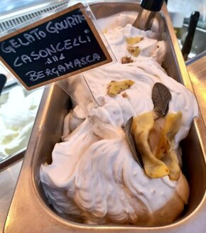 Gelato gourmet casoncelli alla bergamasca Gelato gourmet casoncelli alla bergamasca