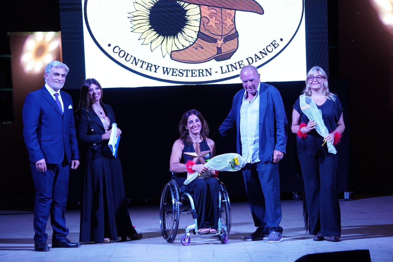 Premio Woman Emozioni 2025: arte, inclusione e bellezza a Zafferana