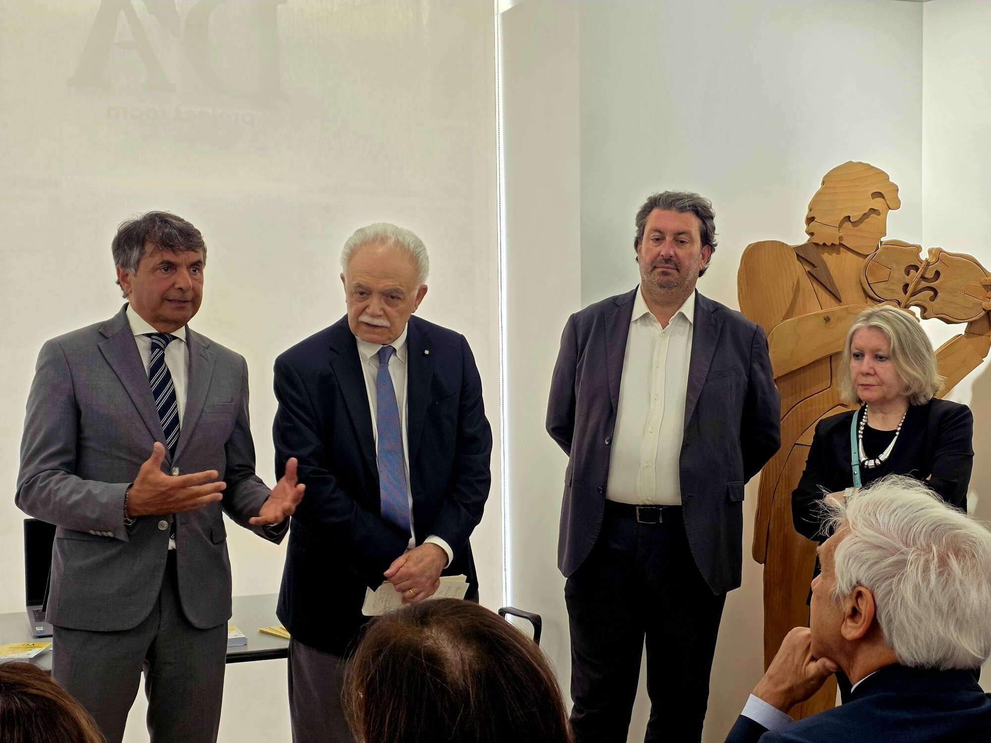 “Primedicopertina”, a Catania il racconto delle arti applicate inaugura D’A Project Room