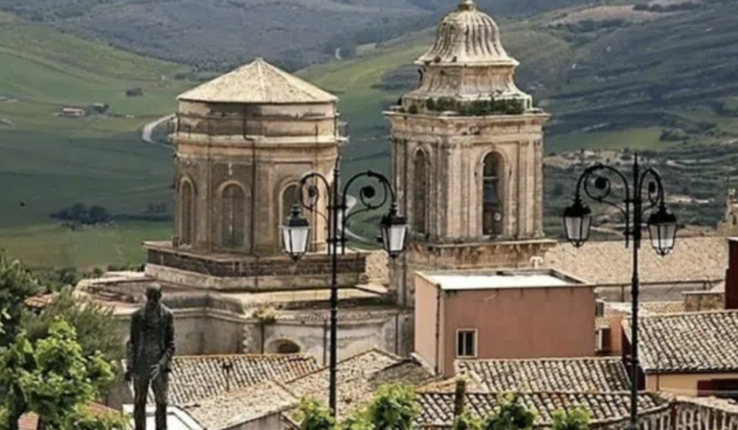 Il Verismo entra nella rete nazionale dei Parchi Letterari: ufficializzata a Vizzini la nascita del Parco Letterario®️ Giovanni Verga e Luigi Capuana Il Verismo entra nella rete nazionale dei Parchi Letterari: ufficializzata a Vizzini la nascita del Parco Letterario®️ Giovanni Verga e Luigi Capuana