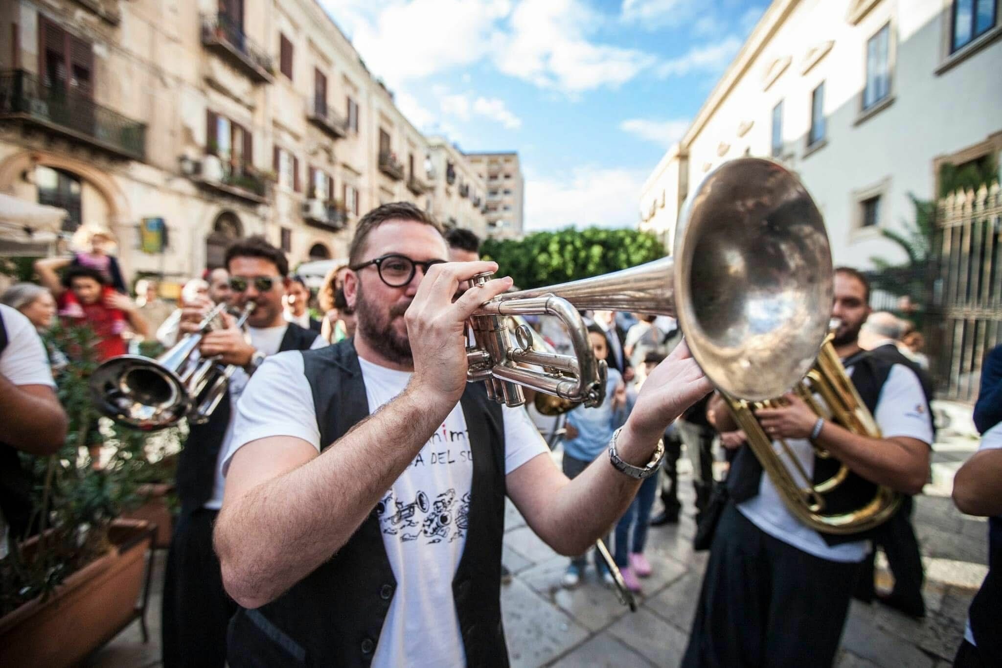 Favignana in festa: l'isola celebra il Santissimo Crocifisso tra tradizione e devozione