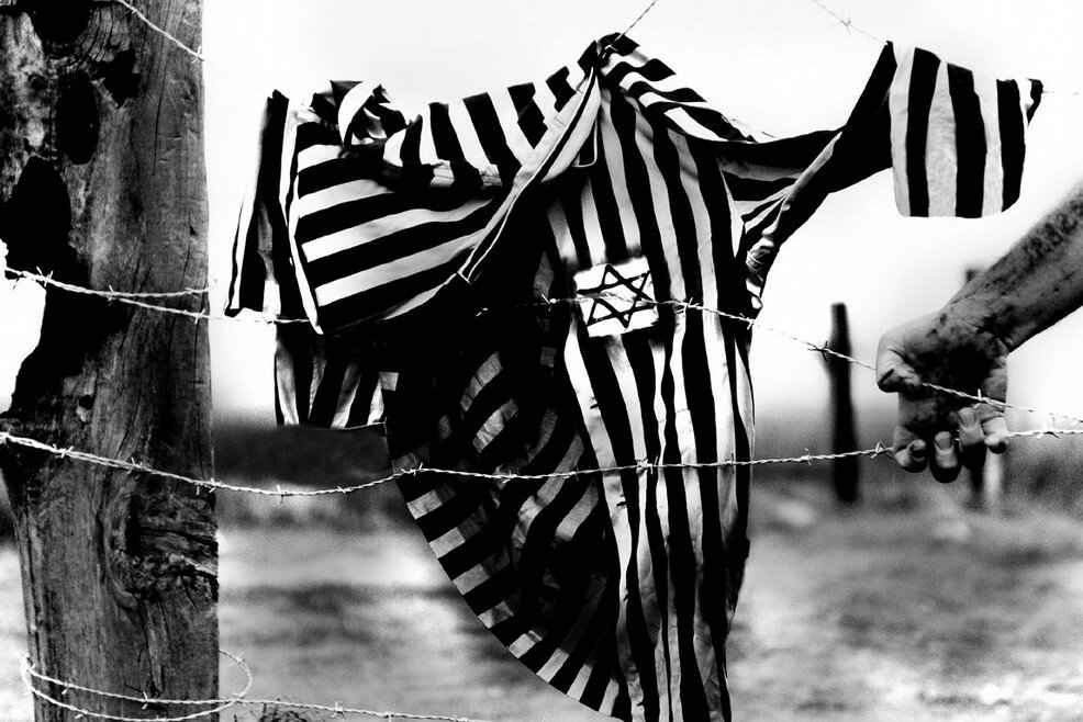 “Fuggi Caino”: il teatro come grido di pace. Oggi a Catania lo spettacolo multimediale di Pino Pesce contro l’eterno ritorno della guerra