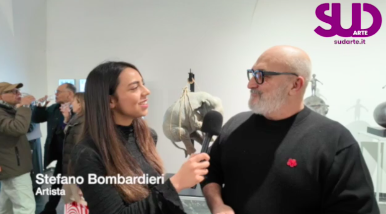 Il peso invisibile che ci abita: alla Galleria Arionte la mostra di Stefano Bombardieri