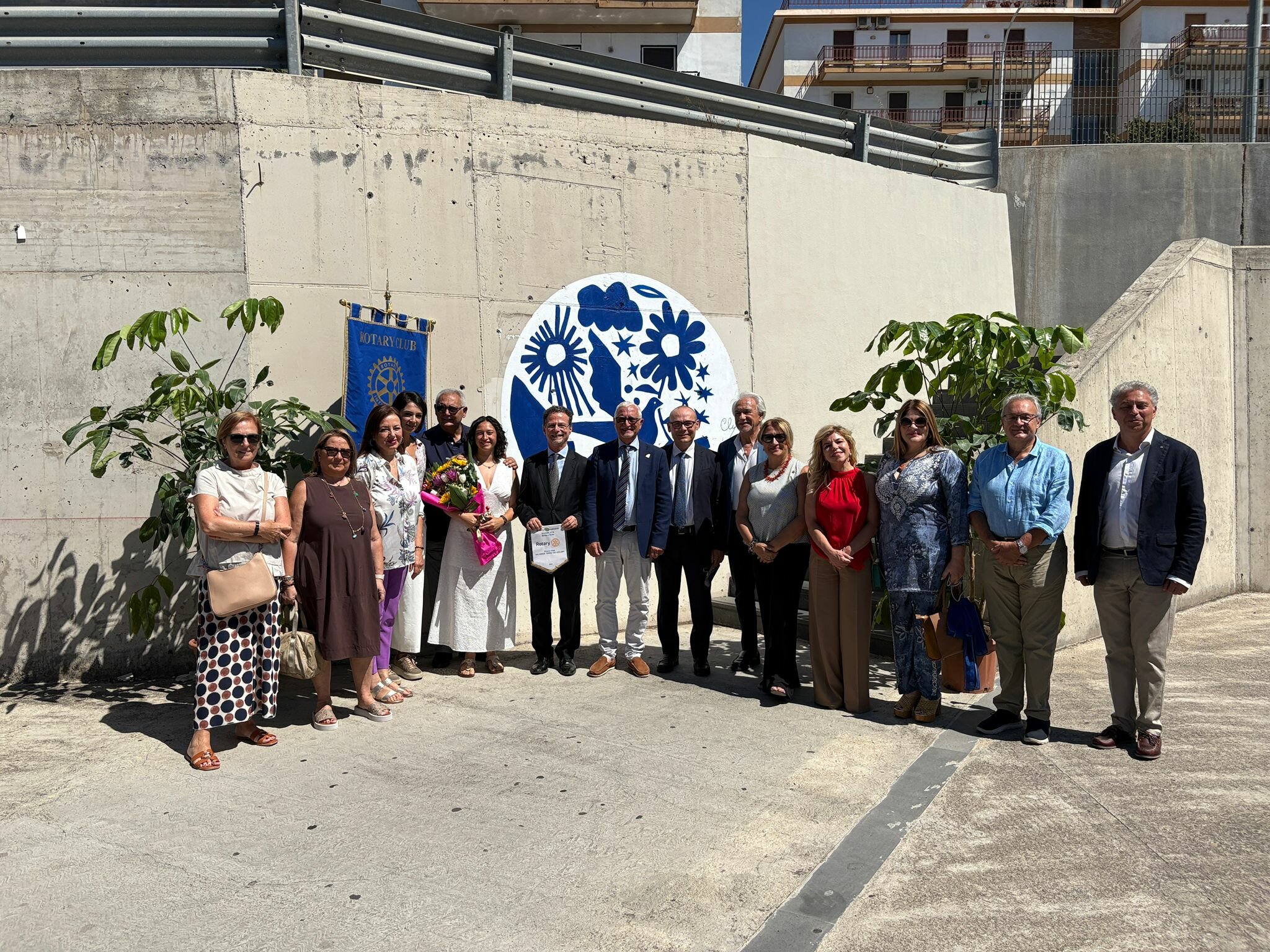 Il treno della pace parte dalla stazione Milo della metropolitana di Catania: un murales contro l&rsquo;indifferenza