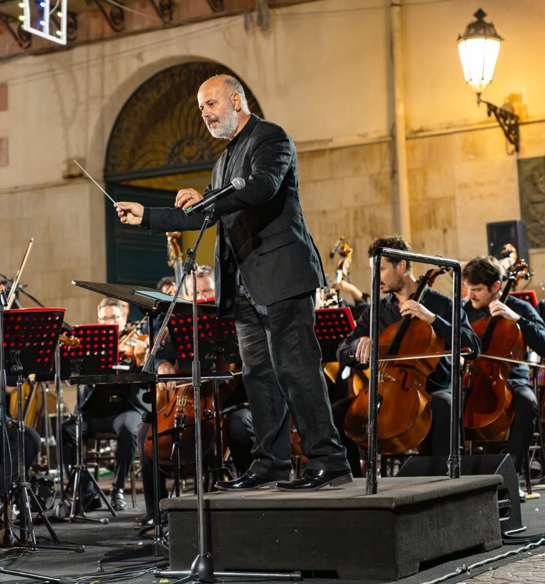 il-maestro-francesco-di-mauro.jpeg
