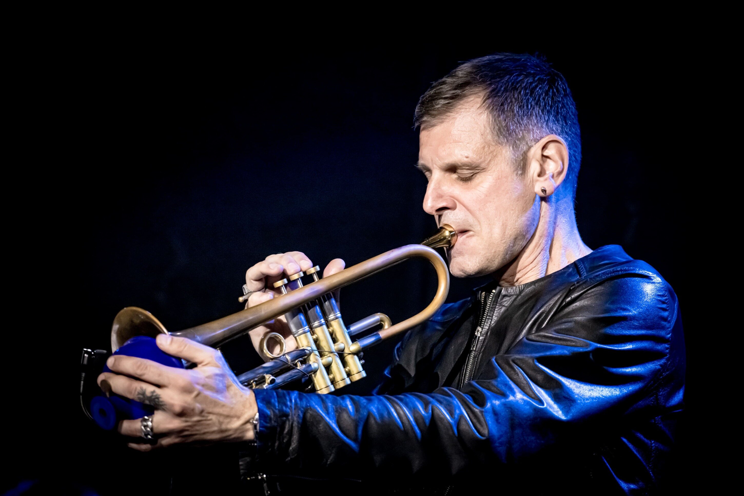 Fabrizio Bosso disegna nuove “Routes” nel cuore barocco di Noto: il jazz che cambia strada senza perdere le radici