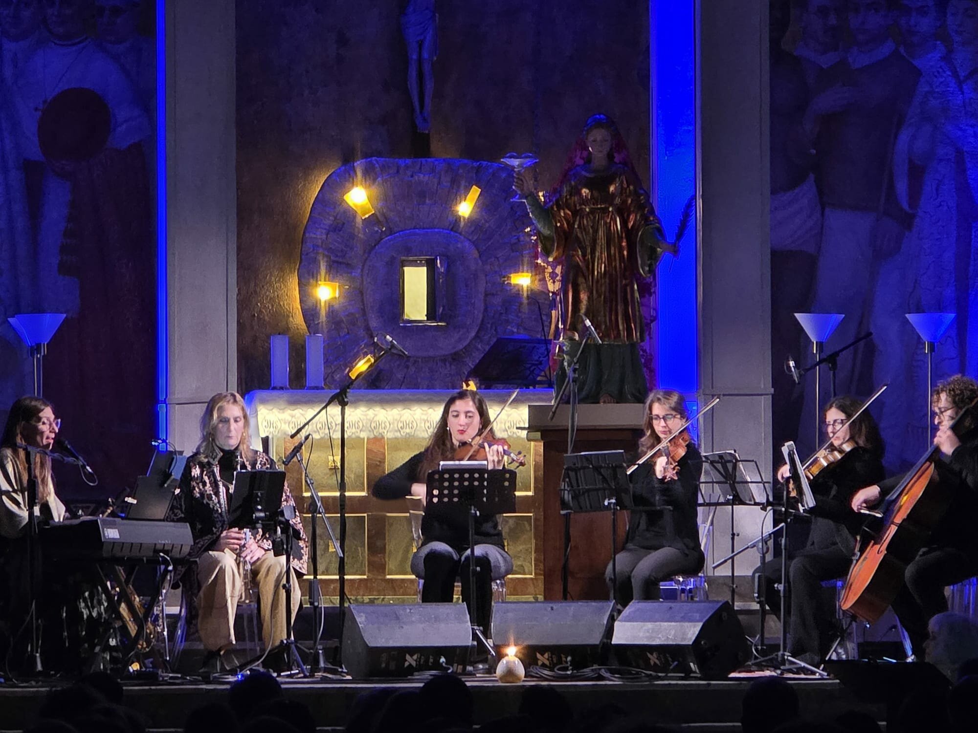 Quando l’arte abbraccia la solidarietà, alla Chiesa Cristo Re di Catania la cultura diventa aiuto