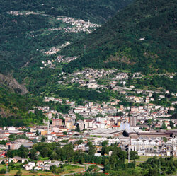 villadossola-panoramica-sul-paese-e-sulle-sue-frazioni-ph