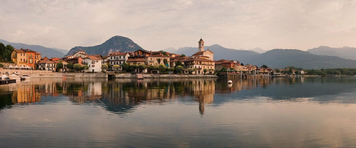 Lesa: eleganza discreta e autenticità sul Lago Maggiore Lesa: eleganza discreta e autenticità sul Lago Maggiore
