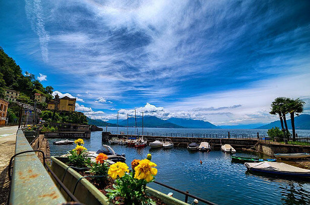 Mercato di Luino: tra storia e sapori locali