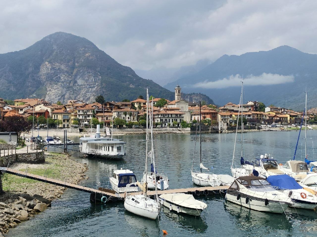 Guida a Feriolo: Borgo Storico sul Lago Maggiore Feriolo sul Lago Maggiore