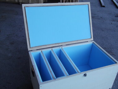 cassa legno personalizzata interno rivestito