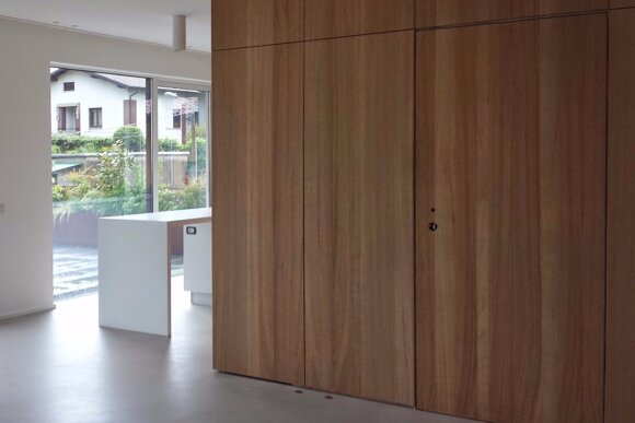 Pannelli boiserie in alluminio rivestiti in essenza Pannelli boiserie in alluminio rivestiti in essenza