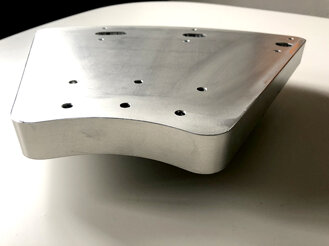 Pannello in alveolare bordato in acciaio