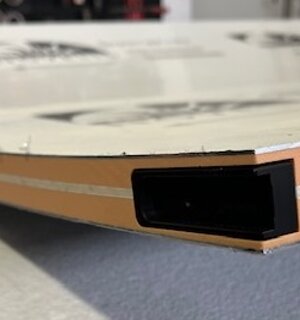 inserire ferramenta nel pannello in alveolare alluminio