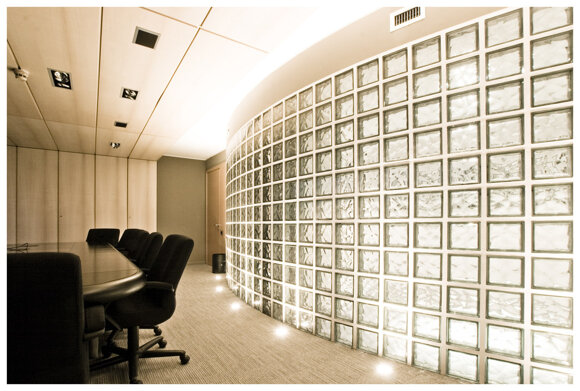 Pannelli controsoffitti in alluminio rivestiti in essenza Pannelli controsoffitti in alluminio rivestiti in essenza