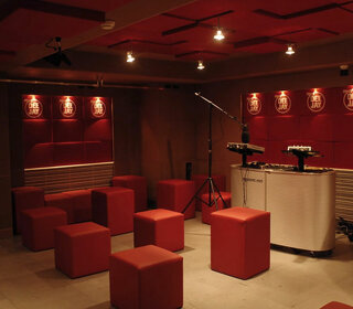 55121f_7ebf4e05cc4a4bbea5b7b52c4dca9699