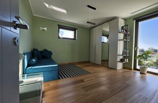 de575af1-98f5-413b-87dc-02f0b6e49493_removalai_preview