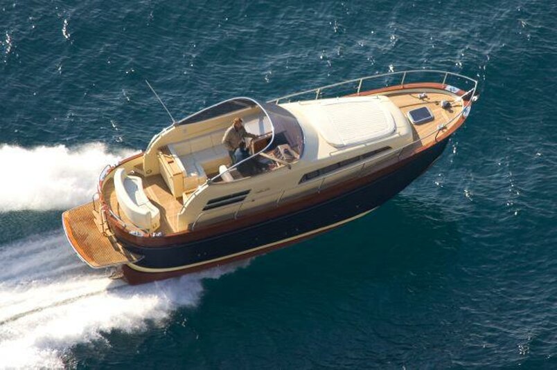 491027195_3214567612024925_8684412541339039494_n cabin.jpeg