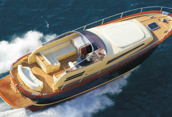 corallo1000cabin.jpeg corallo1000cabin.jpeg