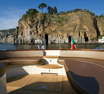 img6allestimento.jpeg img6allestimento.jpeg