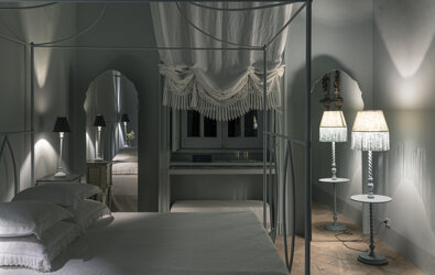 eyJmciI6IkNoYW1icmUgJiN4RTk7bCYjeEU5O2dhbnRlIGF2ZWMgbGl0ICYjeEUwOyBiYWxkYXF1aW4gZXQgJiN4RTk7Y2xhaXJhZ2UgZG91eCJ9