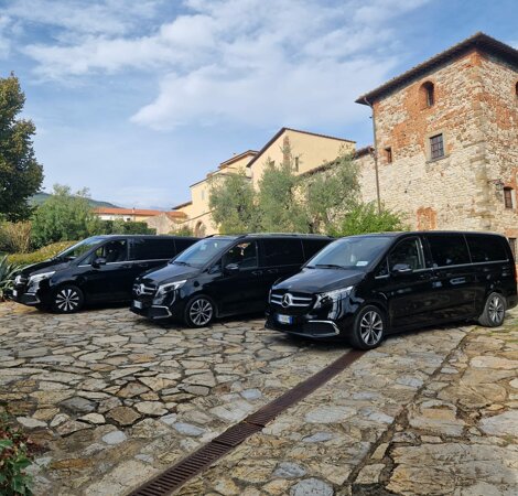Elegant wedding car service Italy Elegant wedding car service Italy