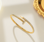 bracciale-a-forma-di-chiodo-in-acciaio-inossidabile-tre-colori