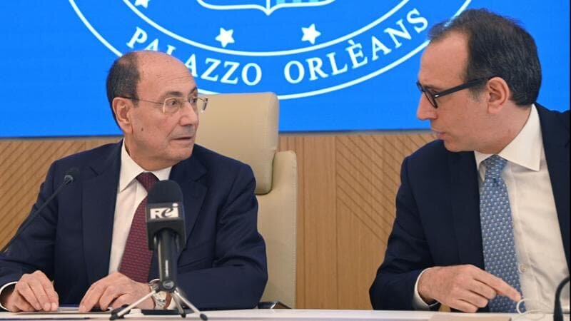 L'appalto da 1,45 miliardi ed il miracolo dell'assessore Aricò: il consulente marittimo esce dalla società col codice delle case vacanza