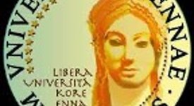 Logo della Università Kore di Enna con volto stilizzato