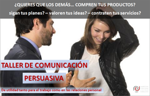 una pareja conversando para ponerse de acuerdo