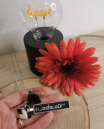 fiammiferino-nero-indossami-con-un-sorriso