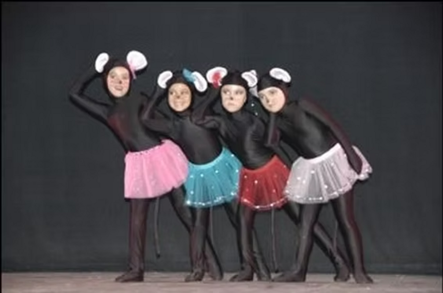 e31f4c_dad3ce27ce8b43d584dfddad87645f7a