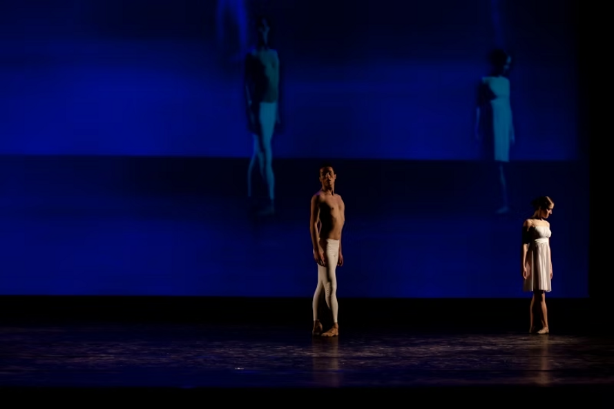 e31f4c_7ed776e96d27454785e3a6c8346dc885