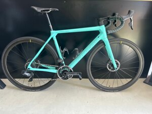 bianchi-specialissima-red-etap-axs-2022