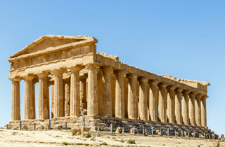 Alberto Driver NCC Noleggio con Conducente Taxi Agrigento Pantheon