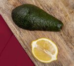 box-of-organic-avocado-and-lemon