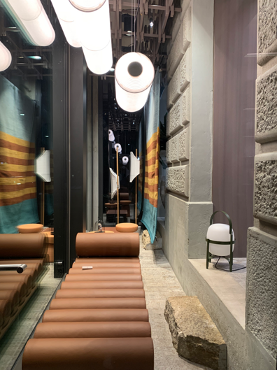 In collaboration with Enea GmpH and CC-Tapis, Chiara Butti designed the exhibition of CC-tapis collection by Charlotte Perriand