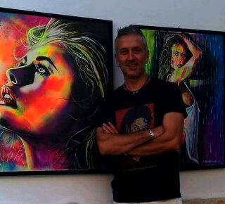 eyJlbiI6Ik1hc3NpbW8gUGFyYXZhbmkgdHJhIGR1ZSBzdWUgb3BlcmU6IFwiUmVzaWxpZW56YVwiIGUgXCJTZW5zdWFsaXTgXCIiLCJpdCI6IiJ9