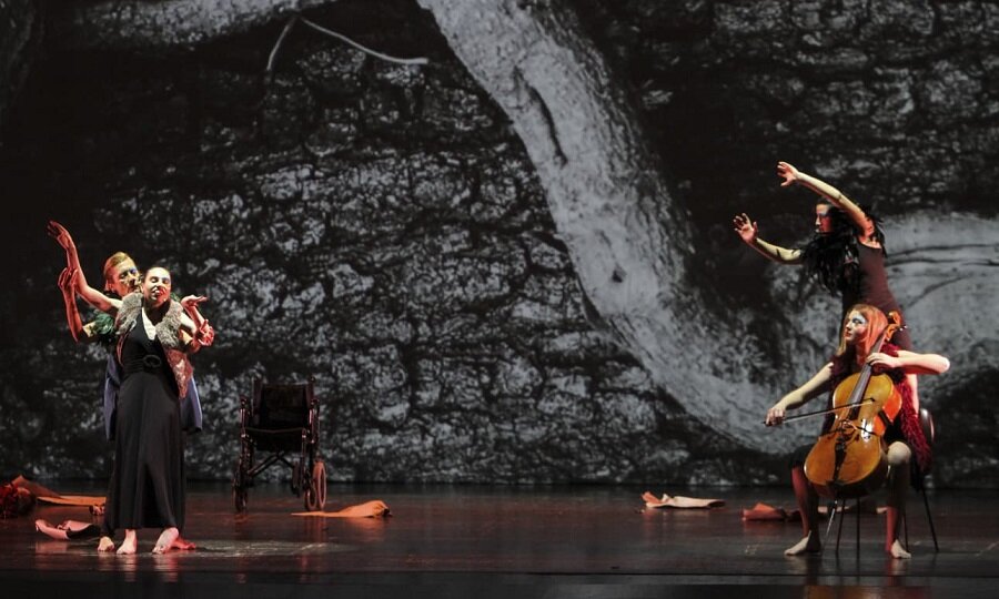 Al Teatro Odeon di Taormina il 6 settembre 'Prove di Volo', regia di Monica Felloni