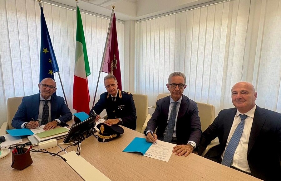 Cybercrime, firmato protocollo tra Polizia di Stato e gestione governativa Ferrovia Circumetnea