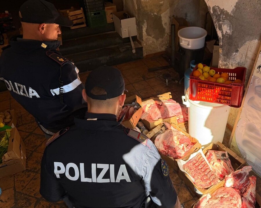 Riscontrate gravi carenze igieniche in alcune macellerie della zona di piazza Carlo Alberto
