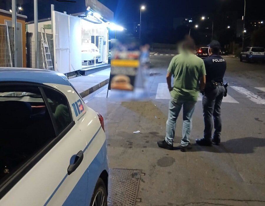 Controlli straordinari della Polizia di Stato a Librino