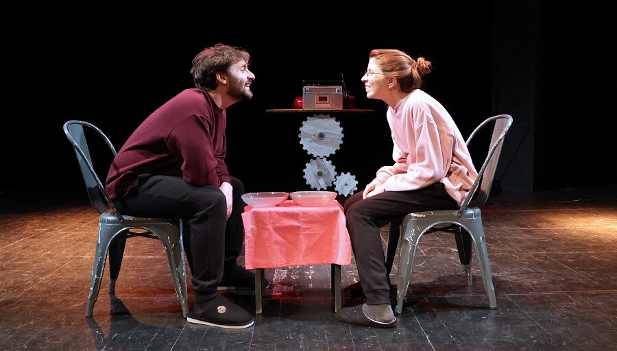 radio-killers.jpeg radio-killers.jpeg