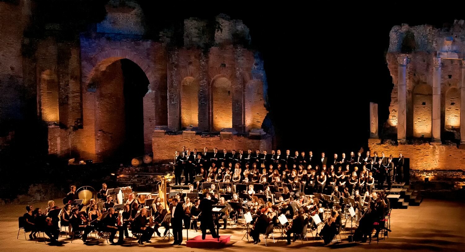 Tournée europea per il Coro Lirico Siciliano