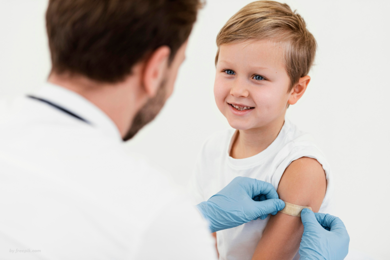 Asp, Vaccinazioni pediatriche, accesso senza prenotazione anche per i nati nel 2024